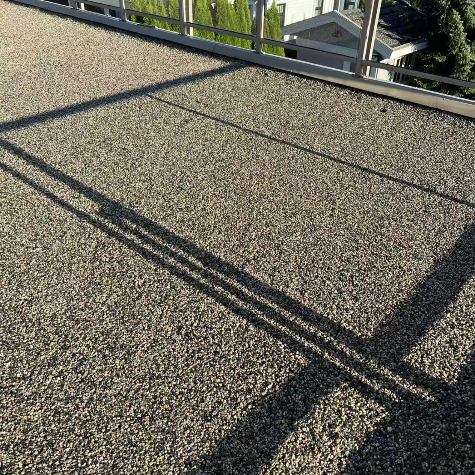 Pebble stone epoxy deck coating in Hastings-Sunrise