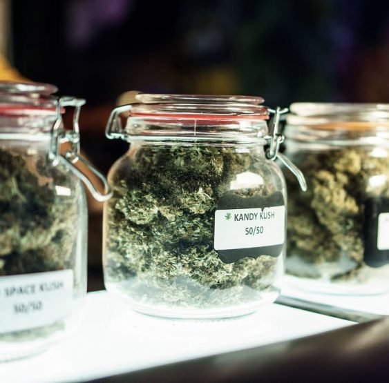 Cannabis Growing & Retail Flooring Choices